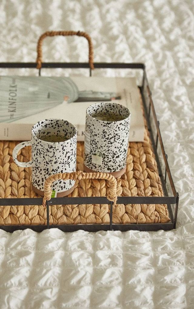 WHITE TALL SPECKLE MUG2