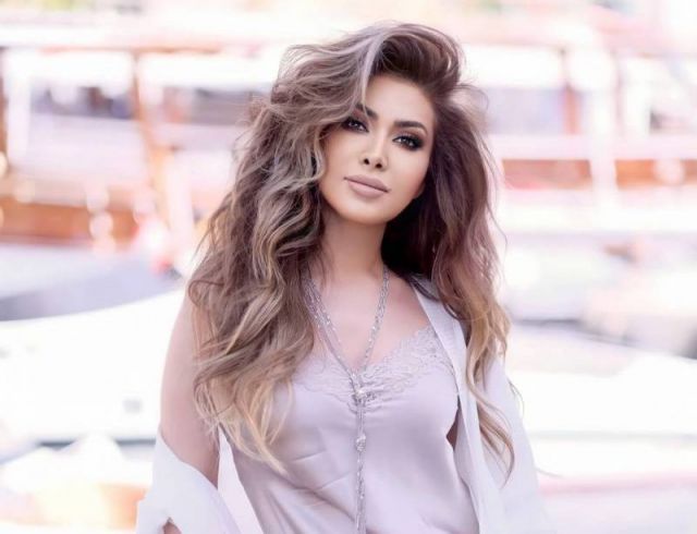 الحرب تشتعل بين نوال الزغبي وفجر السعيد... وهذه التغريدة المحذوفة