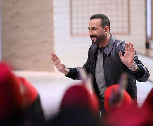 بالفيديو - قصي خولي محط اهتمام الجمهور بحوار عفوي مع ابنه