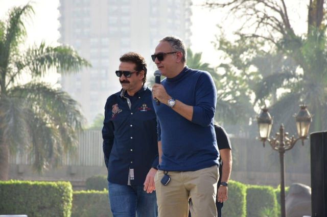 لحظة وصول كريم عبدالعزيز تدوة تكريمه