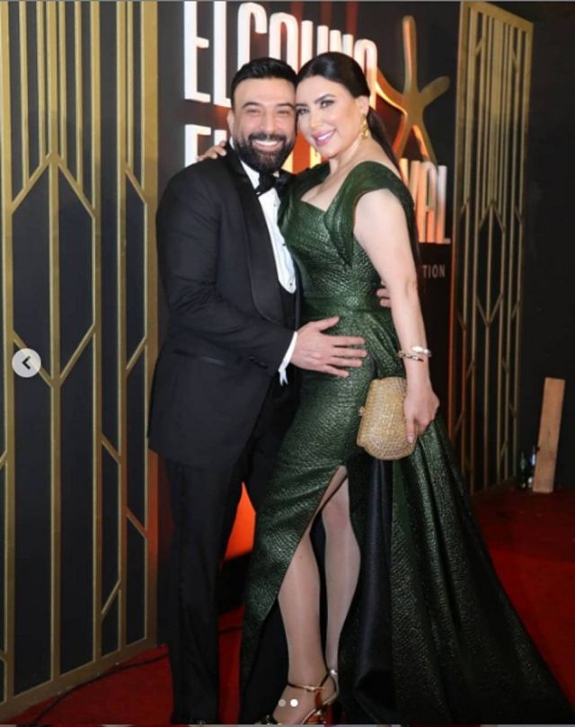 قُبلة من زوج عبير صبري