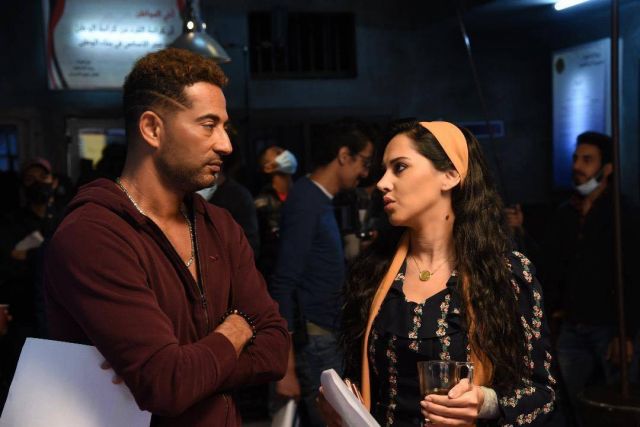 ياسمين رئيس تتخلّى عن عمرو سعد