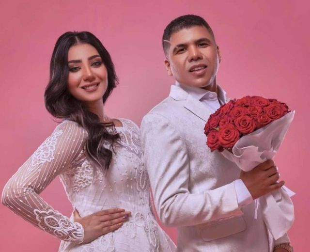 بالفيديو - عمر كمال يزيد حيرة الجمهور حول ارتباطه.. وهذا ما حصل مع الليثي