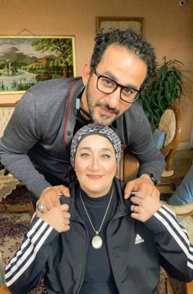 أحمد حلمي يهنئ شقيقته بعيد ميلادها: حبيبتي وصديقتي
