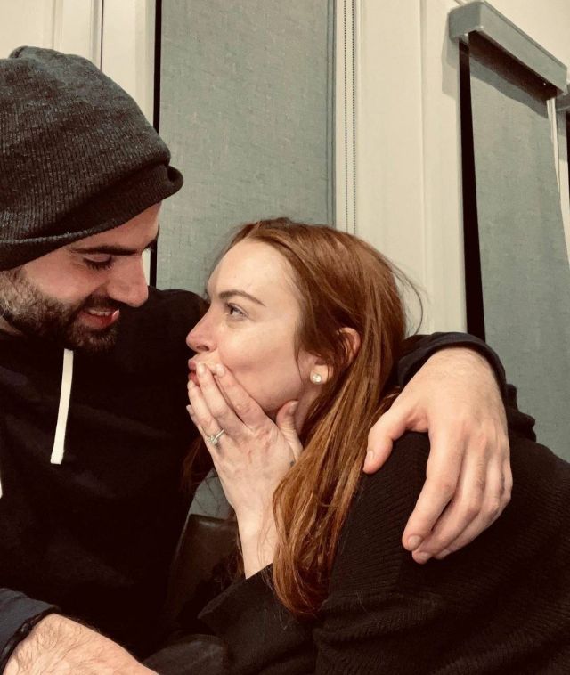 من هو خطيب ليندسي لوهان العربي الذي يشغل الإعلام الأجنبي؟