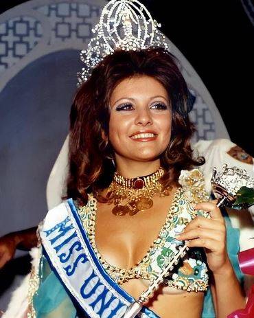 بالصور - هل تذكرون ملكة جمال الكون جورجينا رزق.. شاهدوا كيف أصبحت الآن