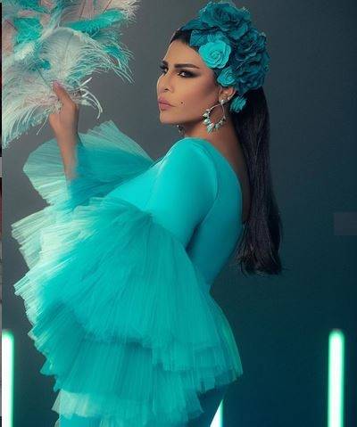 بالفيديو - بعد مغازلتها... أحلام تحذّر مدير أعمالها وتهدّده بزوجها