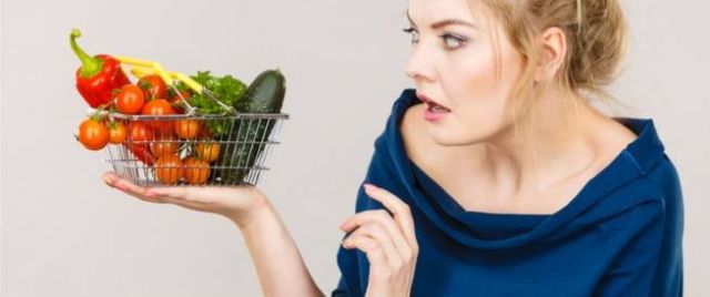 أطعمة تخفّض متوسط العمر... احذري منها