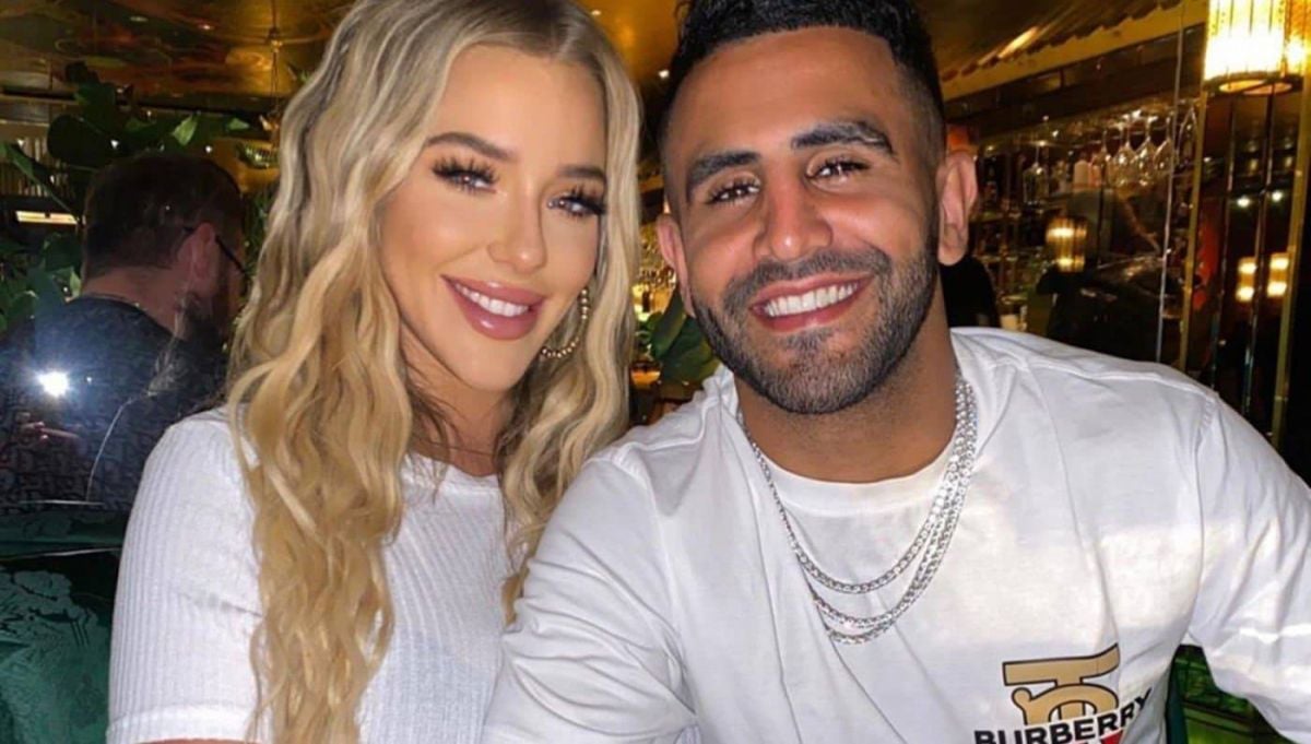 زوجة رياض محرز تخطف الأنظار بالبيكيني