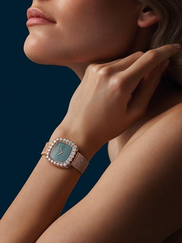 Choprad ساعة L’Heure du diamant استعراض باهر لمهارات شوبارد العريقة في صناعة الساعات والمجوهرات Choprad ساعة L’Heure du diamant استعراض باهر لمهارات شوبارد العريقة في صناعة الساعات والمجوهرات