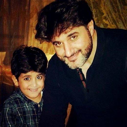 بالصور - إبن ملحم زين كبُر وتغيّرت ملامحه... شاهدوا وسامته