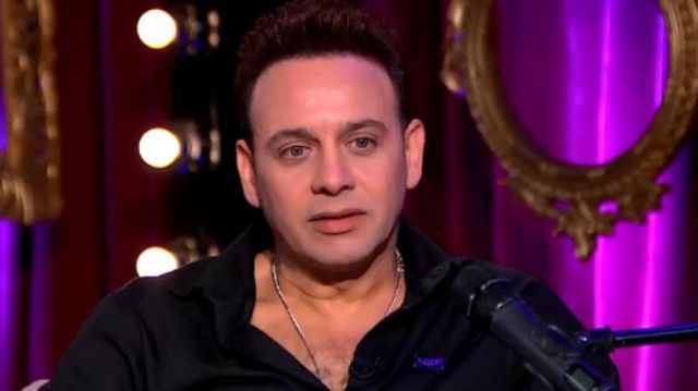 بالفيديو - مصطفى قمر ينجو من الموت ويكشف تفاصيل حالته الصحية