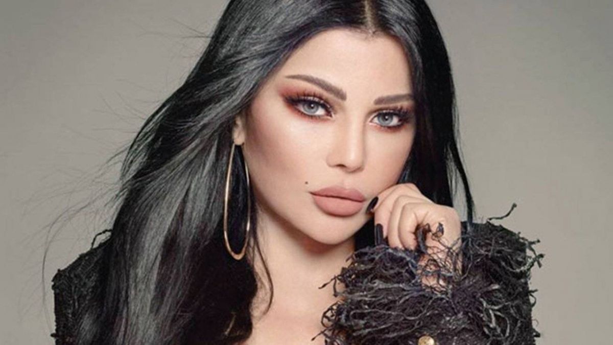 بالفيديو - هيفاء وهبي تحتفل بخطوبة 