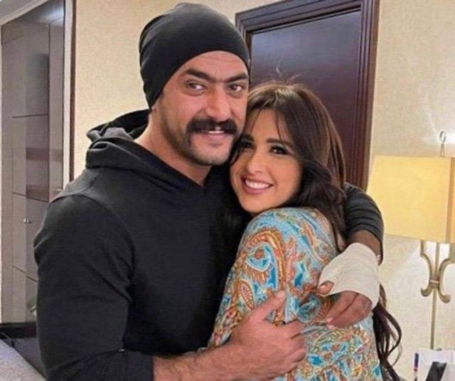 بالفيديو - أحمد العوضي في تمرينات عنيفة وياسمين عبد العزيز: 