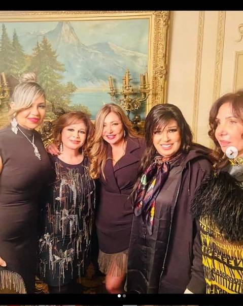 بالفيديو - نجوم الفن والغناء يحتفلون بعيد ميلاد إلهام شاهين