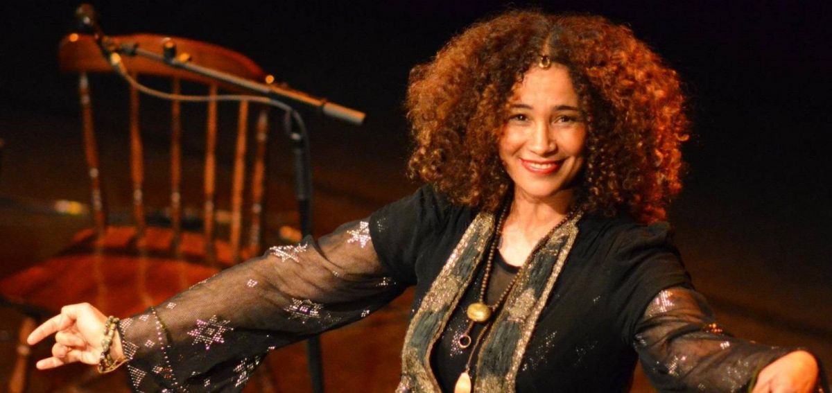 بالفيديو - الفنانة التونسية غالية بن علي تطرح أغنيتها الأولى بعد اعتزالها المثير للجدل