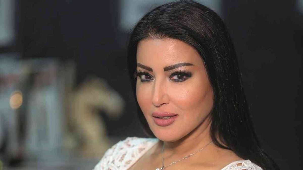 بالفيديو - سمية الخشاب وبسمة وهبة تهاجمان قرار إيقاف معلمة عن التدريس بسبب وصلة رقص