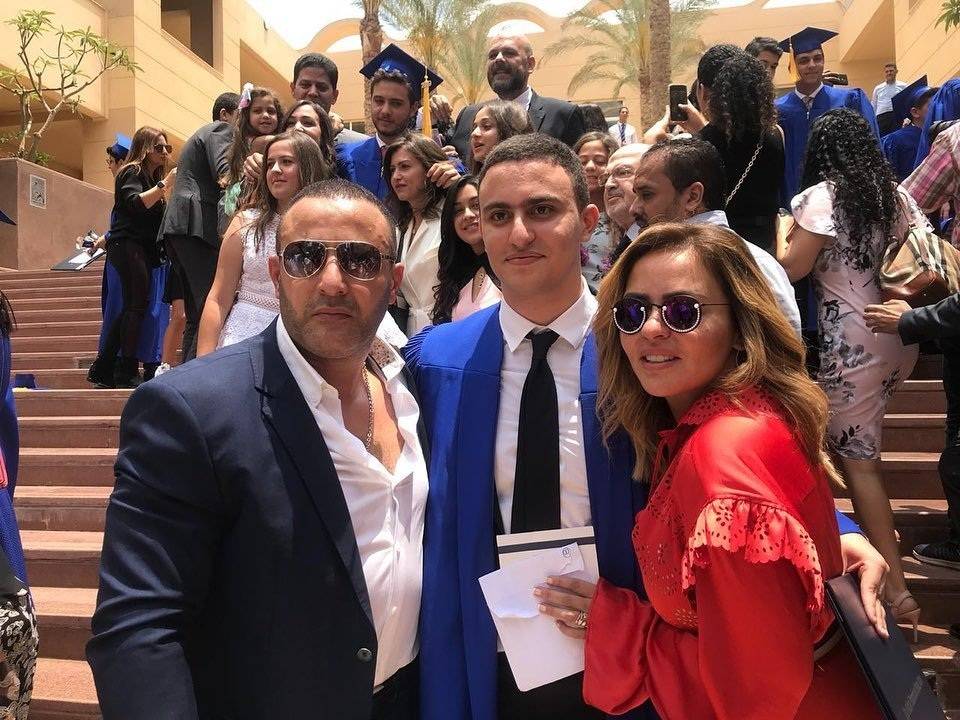 قلق في منزل أحمد السقا لهذا السبب