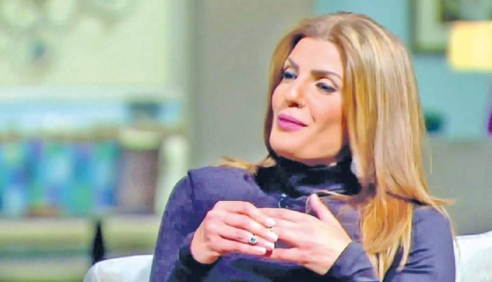 أول تعليق من فيدرا على وصف الراقصة دينا لها بـ