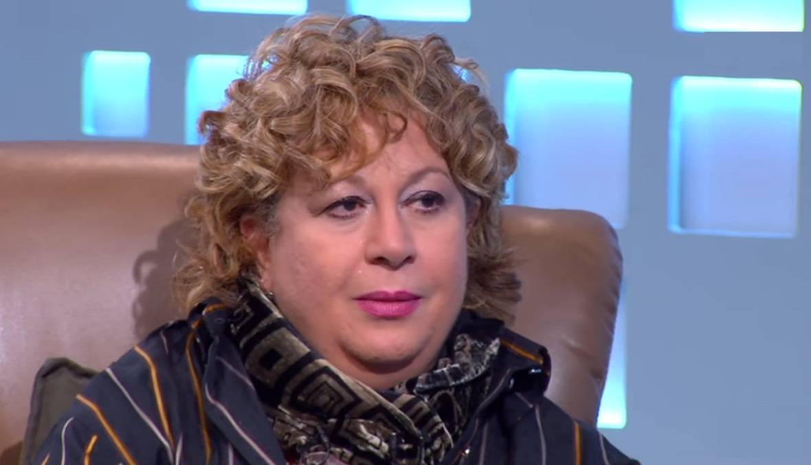أول تعليق من سمية الألفي على طلاق نجلها: لا أعرف عنهما شيئاً ولا أتدخل بينهما