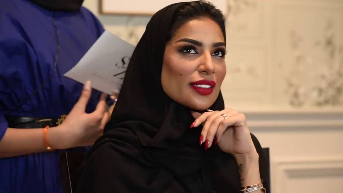 فاطمة الأنصاري بتغريدة غامضة... من دمّر حياتها؟