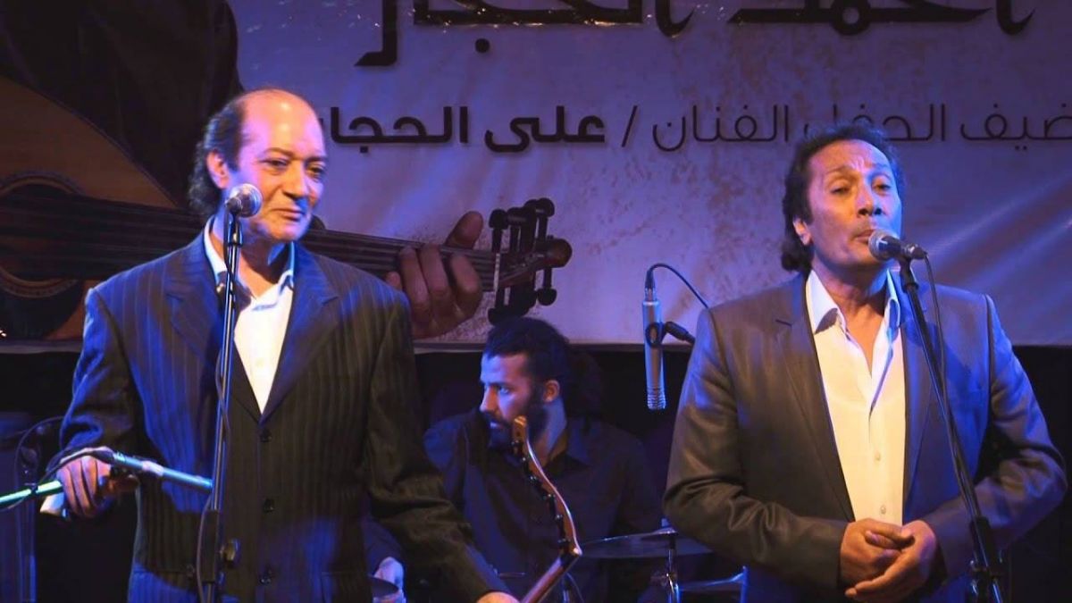 التعليق الأول من علي الحجار بعد رحيل شقيقه الأصغر