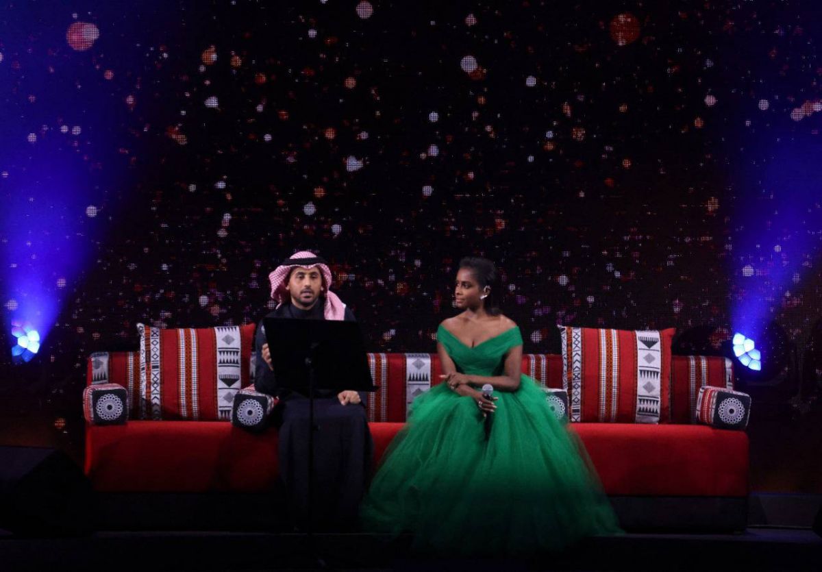 داليا مبارك وفؤاد عبدالواحد ينثران الفرح في 