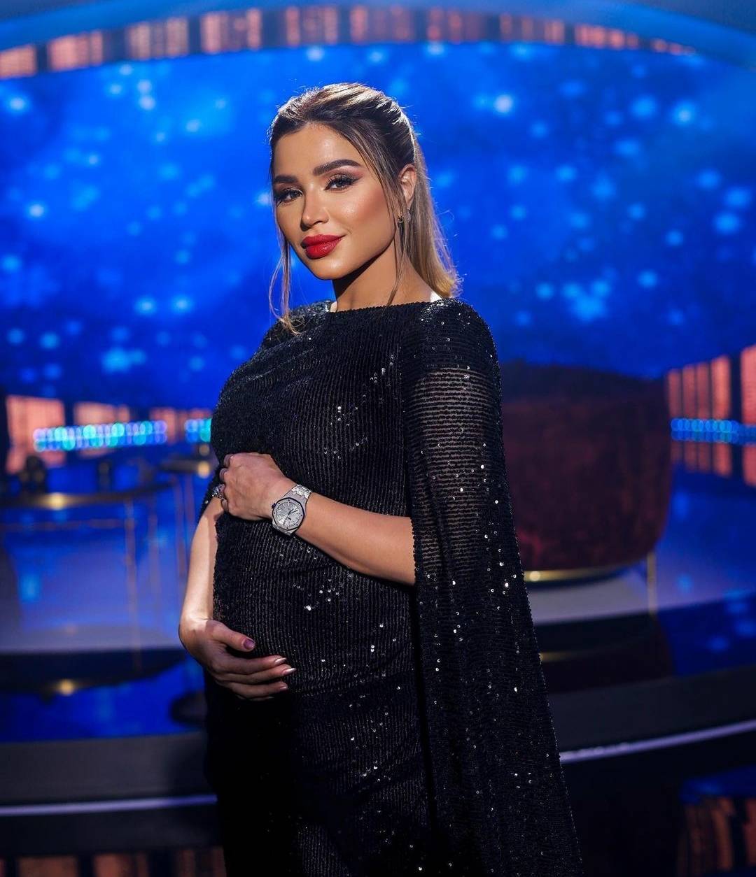 بالفيديو - نهى نبيل تستعرض بغضب خسائرها بعد غرق منزلها مجدداً بمياه الأمطار