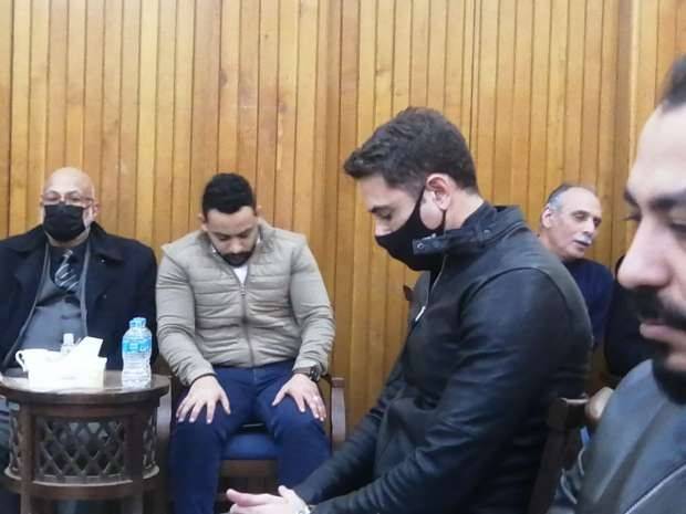 أحمد عز في عزاء والدة محمد جمعة أحمد عز في عزاء والدة محمد جمعة