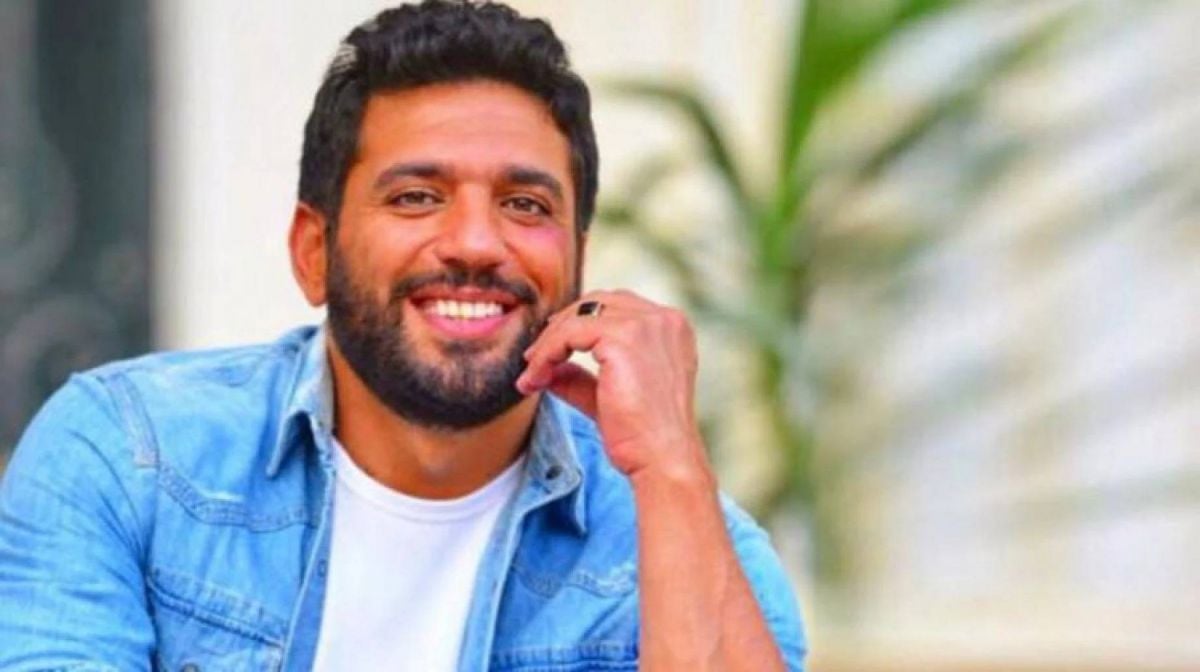 بالفيديو - وصلة رقص بين حسن الرداد وهالة فاخر في كواليس مسرحية 