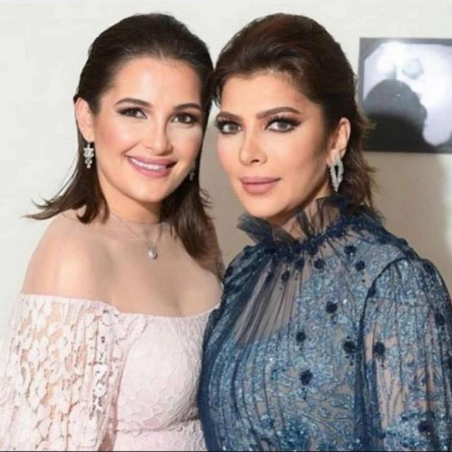 بالصور - أصالة تلعب مع أولادها في أحدث ظهور لها