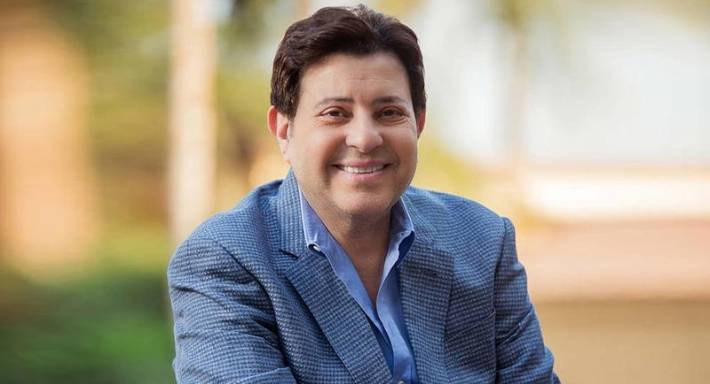 بالفيديو - بعد بلاغ هاني شاكر... ناقد فني يردّ عليه: 