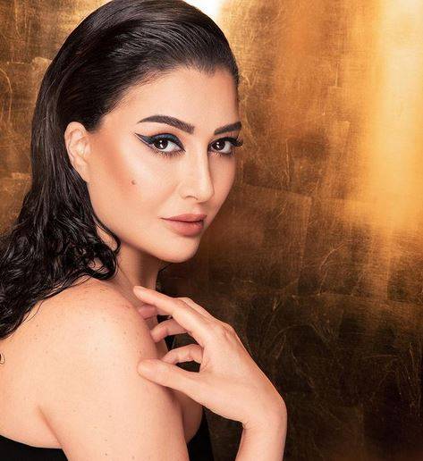 صور غادة عبد الرازق الخاصة مع زوجها تعرضها لهجوم غير متوقع