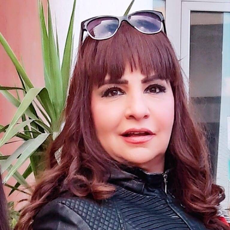 زوجة جمال عبد الناصر تستغيث: 