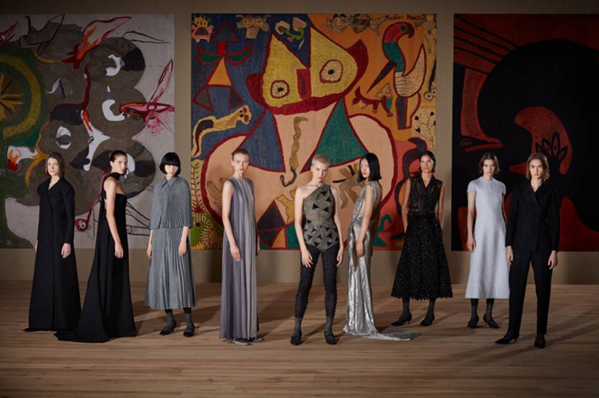 إليكم مجموعة 