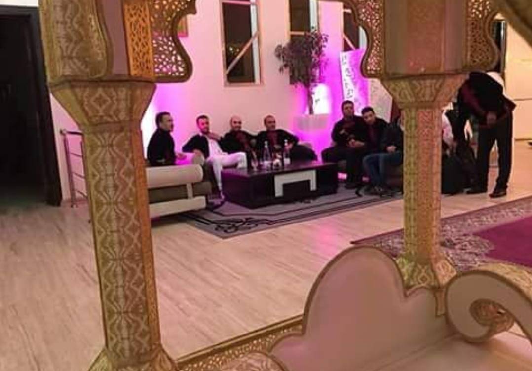 اعتزال فنان مغربي معروف يثير بلبلة على مواقع التواصل