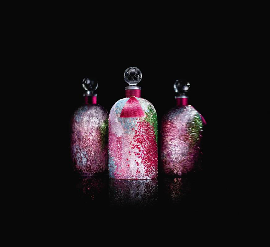 THE BEE BOTTLE BY GERMANIER قارورة النحل من تصميم جيرمانييه LA CUVÉE SECRÈTE 