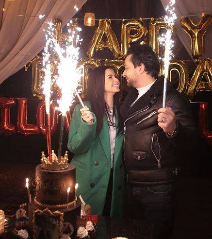 منة عرفة توثّق بفيديو المفاجأة الرومانسية التي أعدّتها لزوجها