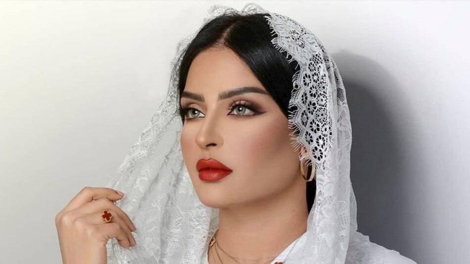 بعد استفزازها فاطمة الأنصاري... اختراق حساب بدور البراهيم