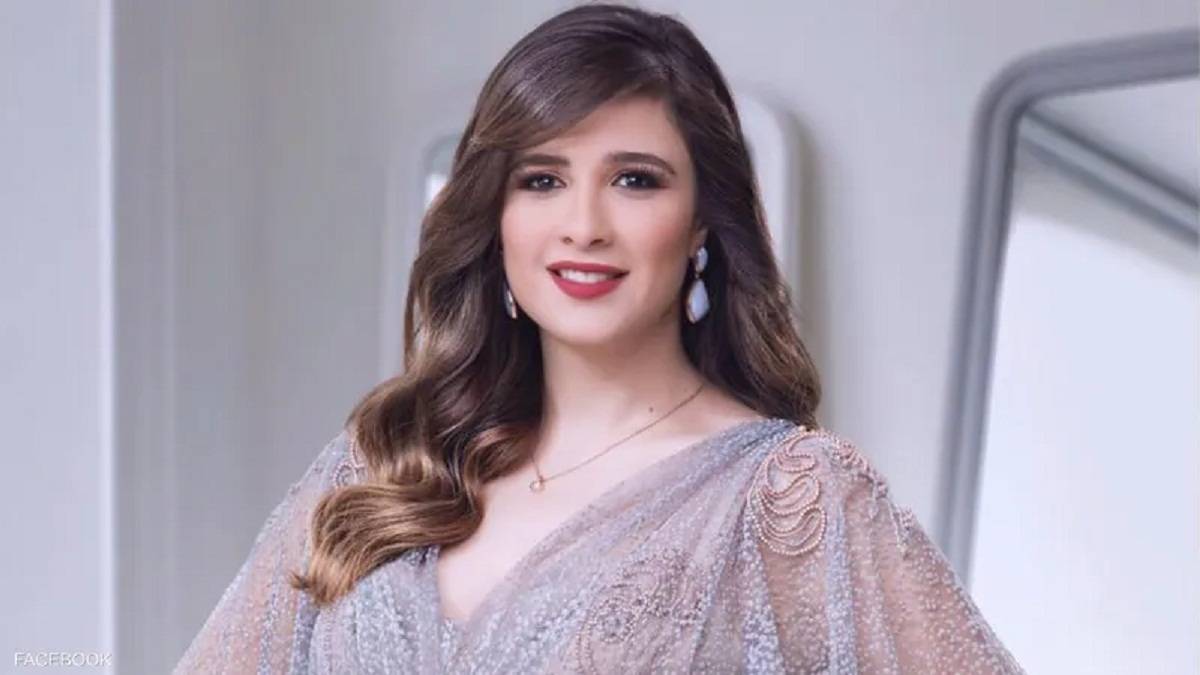 ياسمين عبد العزيز تحسم جدل خضوعها لعمليات تجميل بفيديو جديد