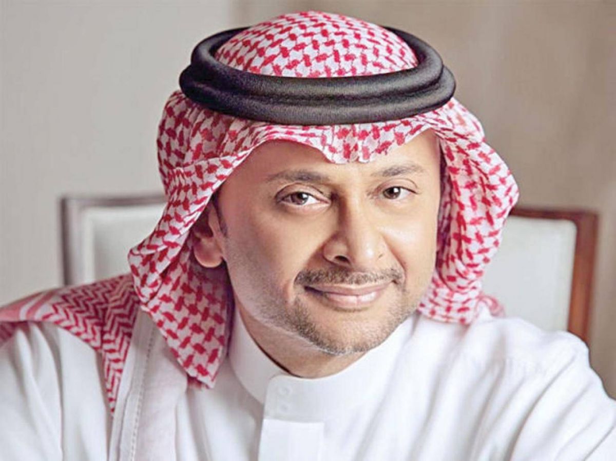 بالفيديو - بائع خضار شبيه بعبد المجيد عبدالله