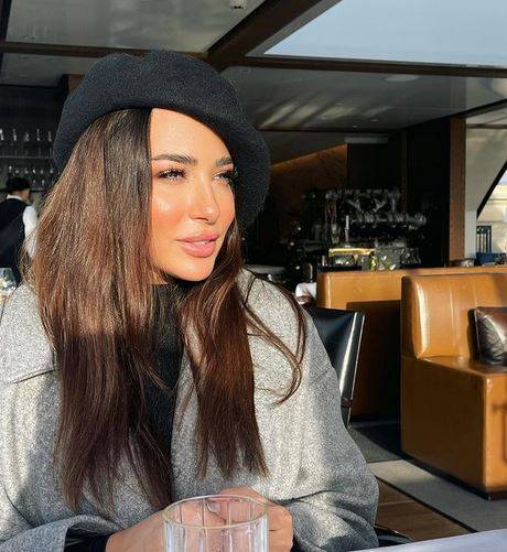 بالفيديو -  ساندي تعترف بانزعاجها من شيئين في شكلها