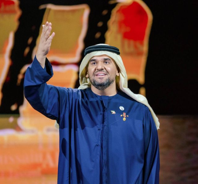 حسين الجسمي في مهرجان الكويت الأول بحفل جماهيري ضخم