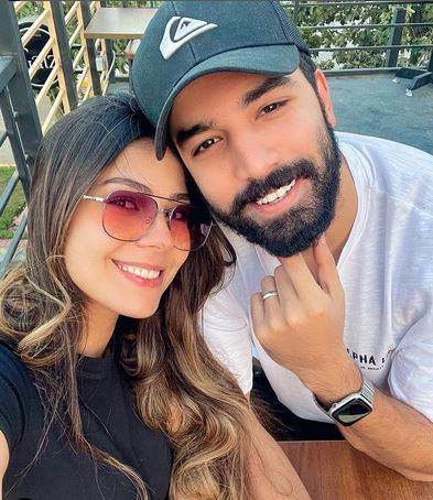 حازم إيهاب يطلب الدعاء لمولوده الجديد