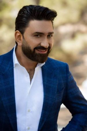 "ما تنسيني" تضع سامر كابرو بين الحب والوعد