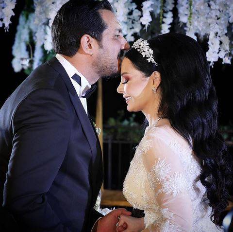 بالصور - هكذا احتفلت ديانا كرزون بذكرى زواجها