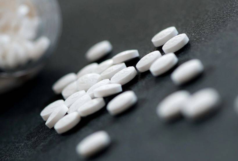 كشف الرابط بين مسكّنات الألم وأمراض القلب‎‎