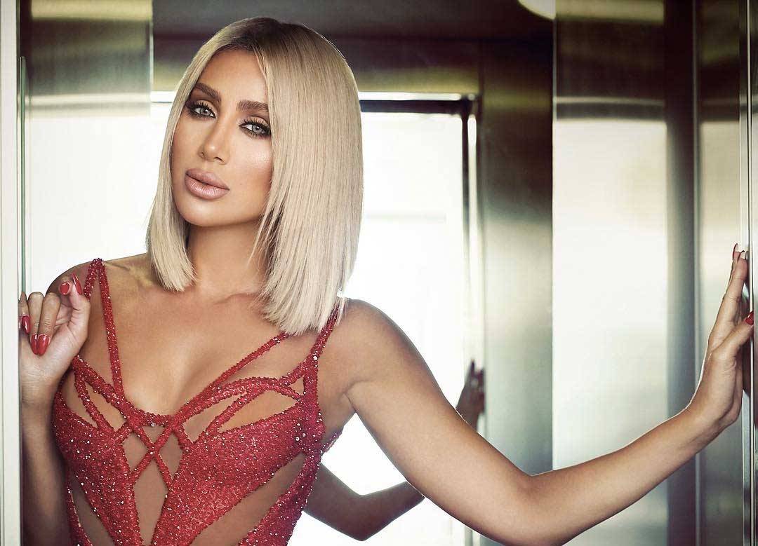 مايا دياب تحتفل بالمليون الأول: 