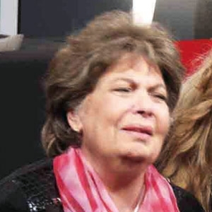 النجوم يودّعون خيرية أحمد