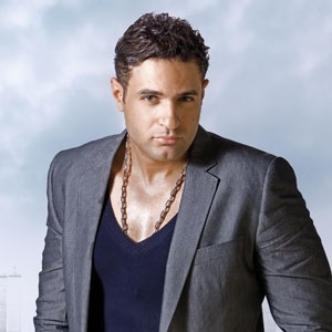 محمد نور:  إليكم سر دفاعي عن تامر حسني...